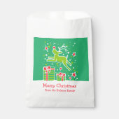 Eigen kerstrendierrode, groene cadeautassen bedankzakje (Voorkant)