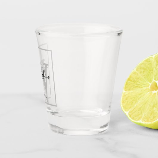 Eigen naam en monogram Vierkant model Shot Glas (Rechts)