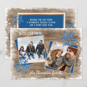 Eigen sneeuwvlokken en houten houten planken feestdagenkaart