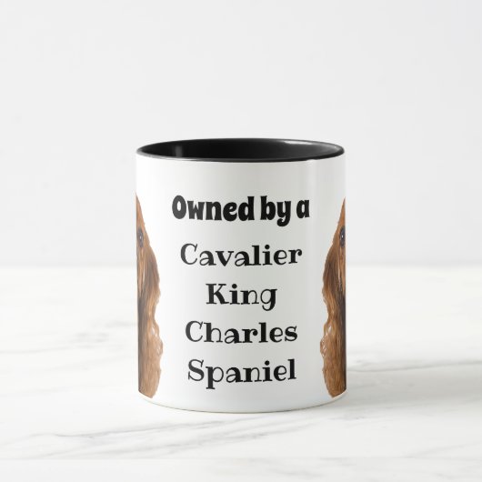 Eigendom van een Ruby Cavalier King Charles Spanie Mok (Midden)