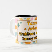 Eigenwijze Speedster - Stier Zon, Ram Maan Zodiac Tweekleurige Koffiemok (Voorkant links)