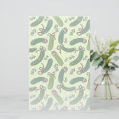 Eigenzinnig feestelijk kerstaugurken patroon briefpapier (Staand voorkant)