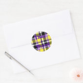 Eigenzinnige eclectische Boho Nonbinary Plaid Prid Ronde Sticker (Envelop)