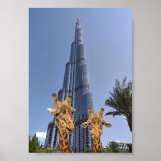 Eigenzinnige giraffen bij muurkunst Burj Khalifa Poster