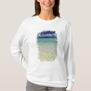 Eiland landschap, Vava'u eiland,Tonga T-shirt