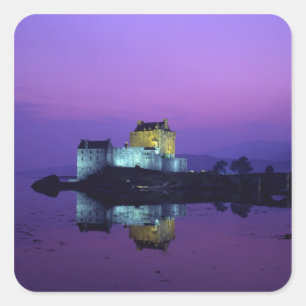 Eilean Donan Castle, Highlands, Schotland Vierkante Sticker