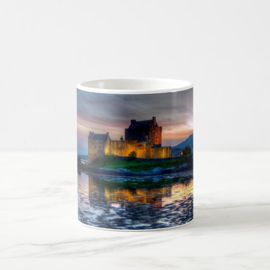 Eilean Donan Castle, Scotland Mug (Centre)