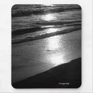 Einde van de dag op het hondenstrand B/W muismat