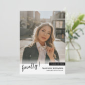 Eindelijk Fotocollage Afstudeerfeest Kaart (Staand voorkant)