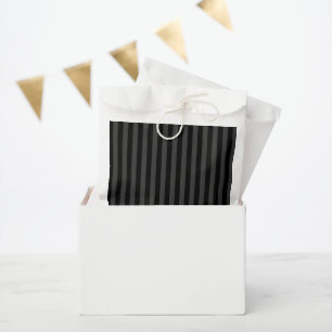 Elagnat Black & Smoky Black Vertical Stripes Bedankzakje