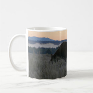 Eland grazend bij zonsopgang bij Grand Teton Koffiemok