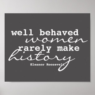 Eleanor Roosevelt cite une affiche sur les femmes