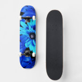 Electric Blue Flowers Skateboard (Voorkant)