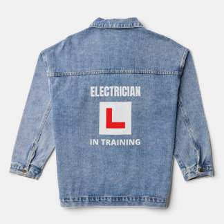 Électricien en formation