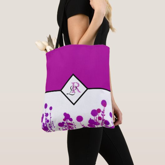 Elegance Blooms: Gepersonaliseerd Monogram Tas (Dichtbij)