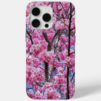 Élégance des Fleurs de Sakura