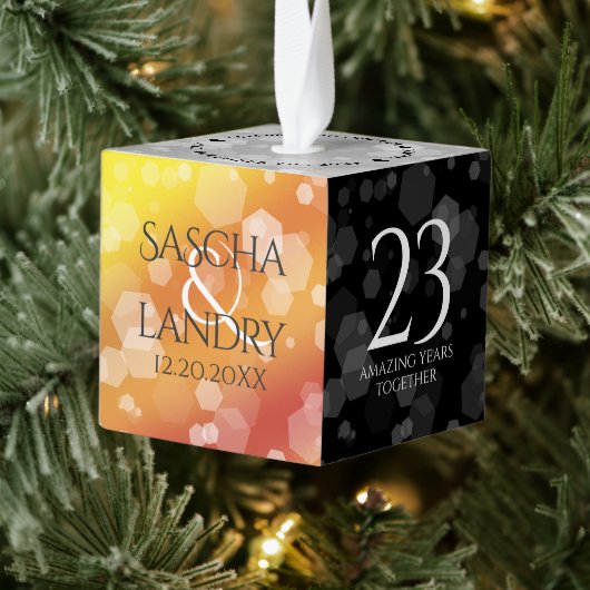 Elegant 23rd Imperial Topaz Wedding Jubileum Kubus Ornament (Boom)