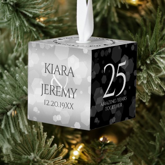 Elegant 25th Silver Wedding Jubileum Kubus Ornament (Boom)