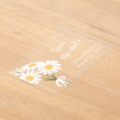 Elegant 3 Witte Daisy Bloemen Bewaar de Datum Acryl Uitnodigingen (Laagn)