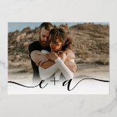 Elegant 4 Foto's modern script bruiloft zwart wit Folie Uitnodiging (Achterkant)