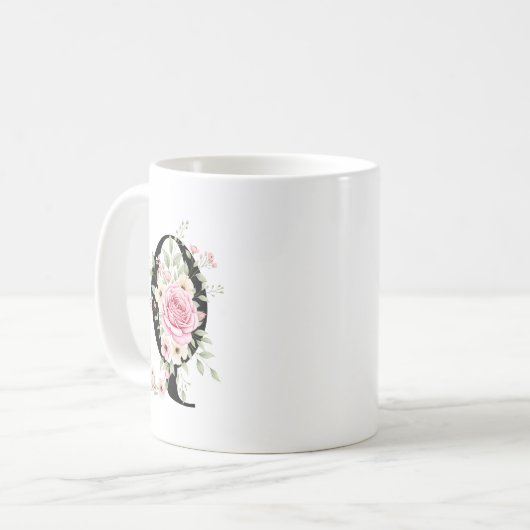 Elegant Alphabet Coffee Cup with Pink Rose Design Koffiemok (Voorkant links)