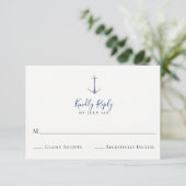Elegant anker Navy Blue Wedding RSVP Kaart (Staand voorkant)