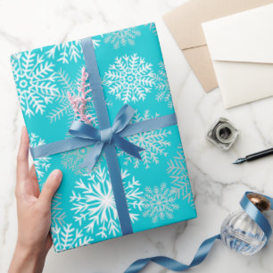 Elegant Aqua Winter Snowflakes Patroon Cadeaupapier