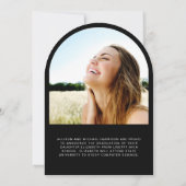 Elégant Arc Photo Black Graduation Faire-part (Dos)