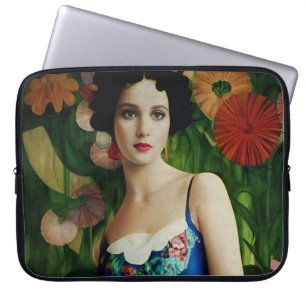 Elegant Art Deco Style Woman met Large Flowers Art Laptop Sleeve