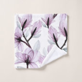 Elegant bathroom towel set with a floral design  (Gant de toilette)