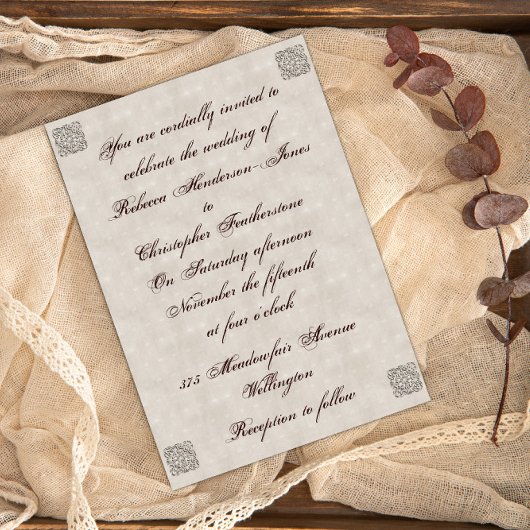 Elégant Beige Vintage Wedding Invitation