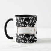 Elegant Black Abstract Floral Gold Monogramed Mok (Links)