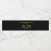 Elegant Black and Gold Mr & Mrs Wedding Custom Waterfles Etiket (Enkel label)