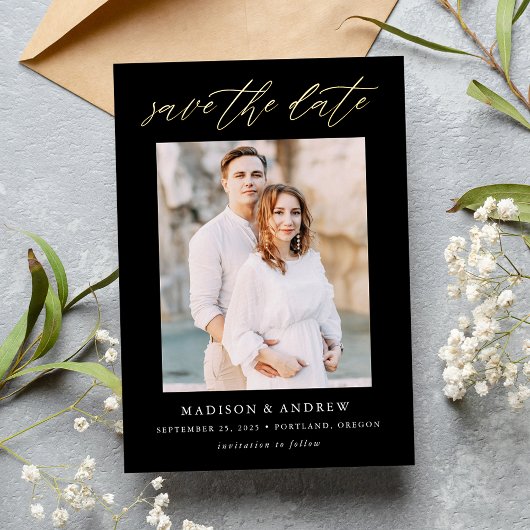 Elegant Black en Gold Script Photo Save the Date Folie Uitnodiging