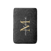 Elegant Black Floral Gold Script Monogram Badmat (Voorkant Verticaal)