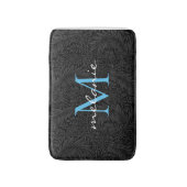 Elegant Black Floral Sky Blue Script Monogram Badmat (Voorkant Verticaal)