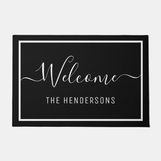 Elegant Black Script Welcome Personated Deurmat (Voorkant)