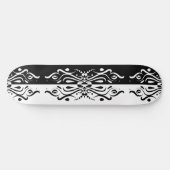 Elegant Black & White Abstracte Harlequin Style Skateboard (Horizontaal)