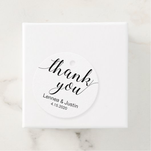 Elegant Black White Calligraphy Weddenschap Hartel Bedankjes Labels (In situ)