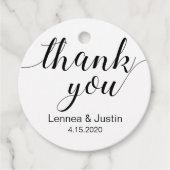 Elegant Black White Calligraphy Weddenschap Hartel Bedankjes Labels (Voorkant)