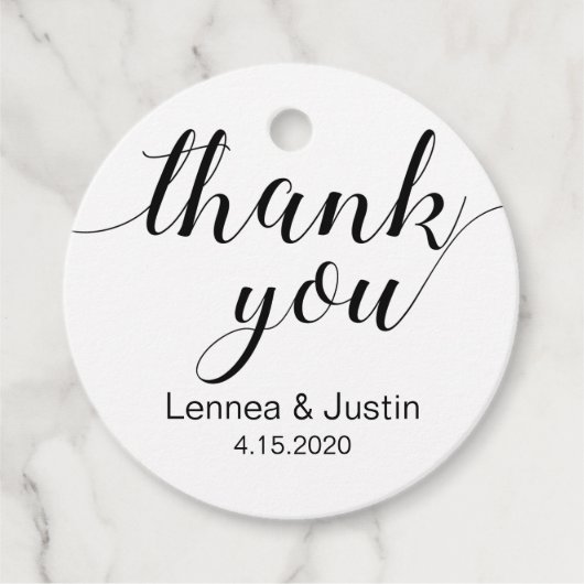 Elegant Black White Calligraphy Weddenschap Hartel Bedankjes Labels (Voorkant)