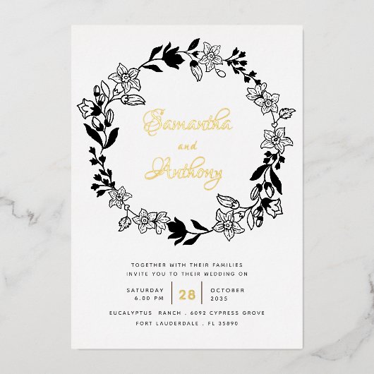 Elegant Black White Gold Floral Wreath Wedding Folie Uitnodiging (Voorkant)