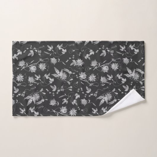 Elegant Black White Grey Passion Flowers Pattern Bad Handdoek (Handdoek)
