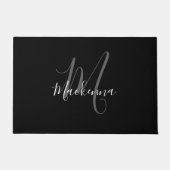 Elegant Black White Monogram Chic Script Name Deurmat (Voorkant)