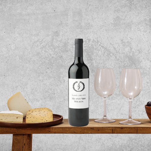 Elégant blanc avec Étiquette de vin Monogram Wreat