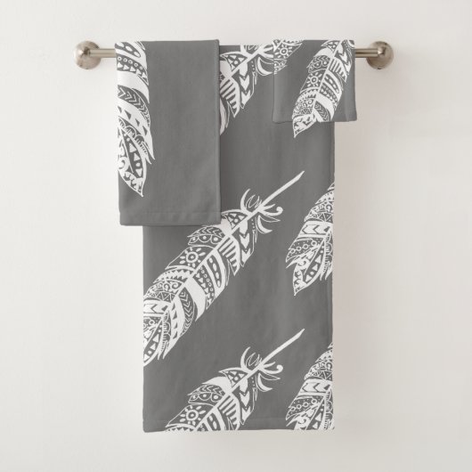 Elégant Blanc Bohème Tribal Plumes & Gris (En situation)