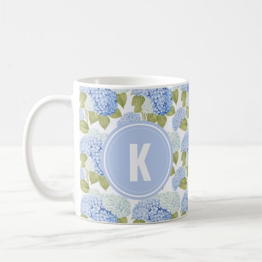 Elegant Blauw Hydragea Bloemen Patroon Monogram Koffiemok (Links)