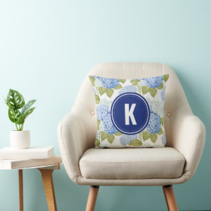 Elegant Blauw Hydragea Bloemen Patroon Monogram Kussen