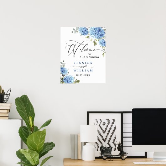Elegant Blauw Hydrangea Eucalyptus Bruiloft Welkom Poster (Thuiskantoor)
