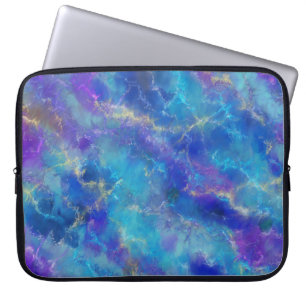 Elegant blauw, paars en goud marmerpatroon laptop sleeve